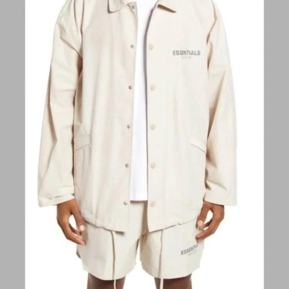 Fear‎ of God Essentials Coaches Jacket STONE LARGE